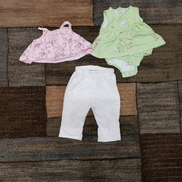 Baby girls size 6 months clothing bundle of 6 - Picture 2 of 5
